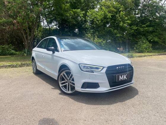AUDI A3 2.0 TFSI GASOLINA SEDAN PERFORMANCE BLACK S-TRONIC
